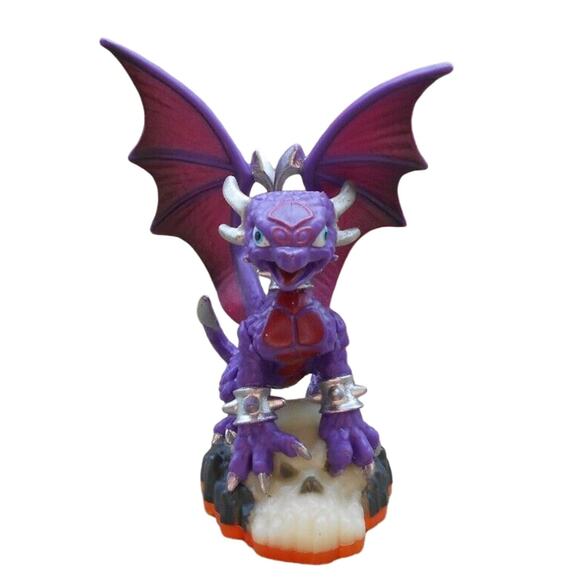 2012 Cynder Spyro Adventures Activision Skylander Giants Series 2 Figure - Picture 1 of 6